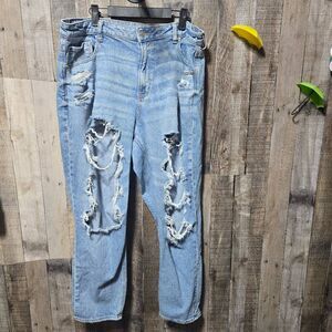 American Eagle Outfitters Light Blue Distressed Straight Leg Jeans